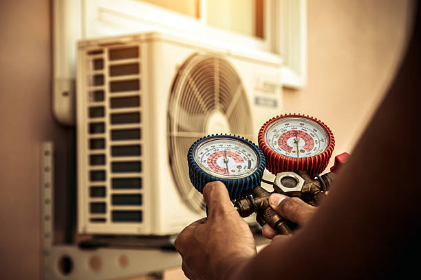Professional Hvac technician working in Breckenridge, CO